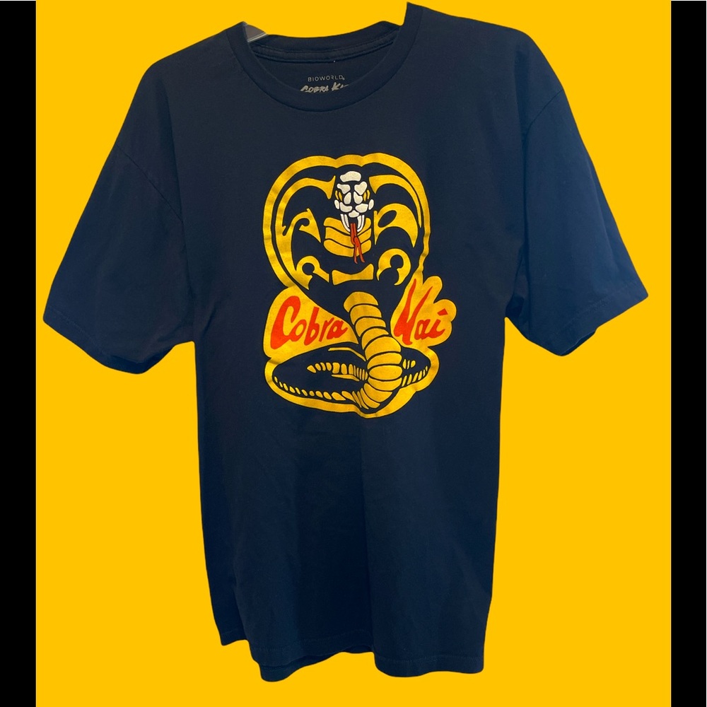 Cobra Kai XL t-shirt